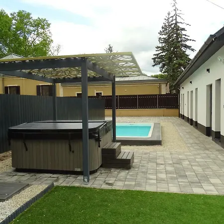 Appartamento Dorothy 3 Siófok